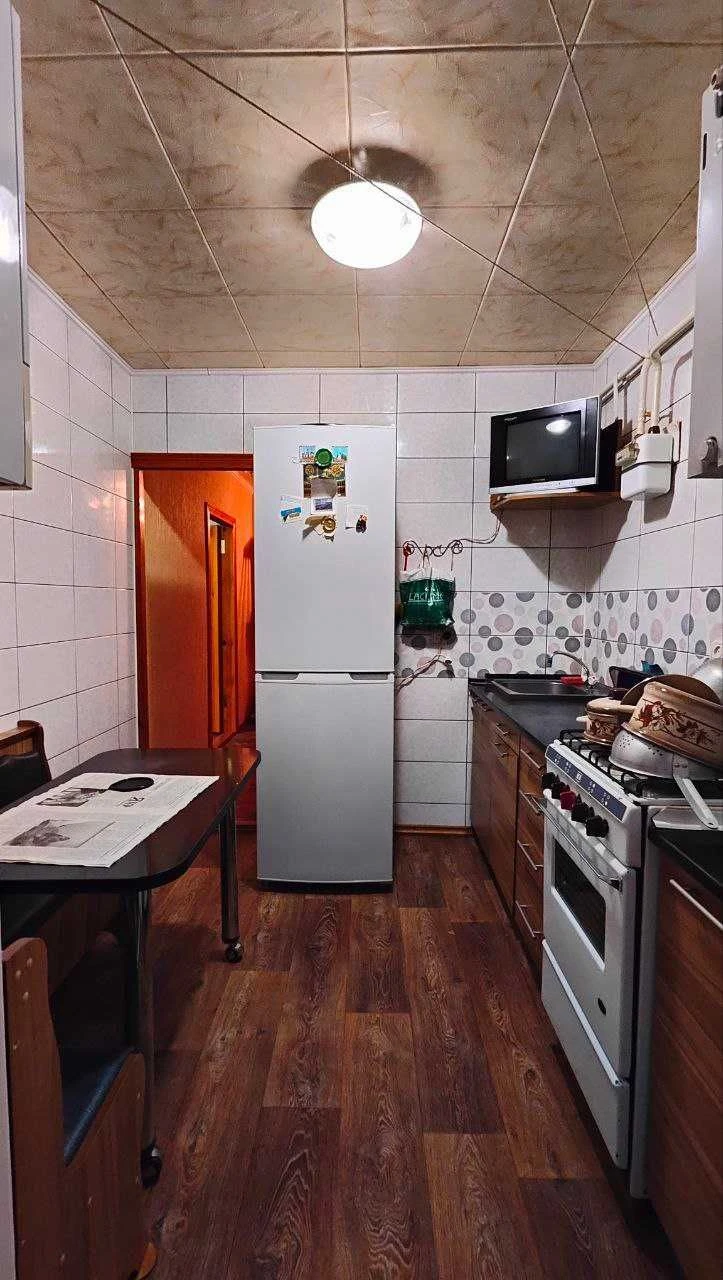 Продам 1-кімнатну квартиру з лоджією