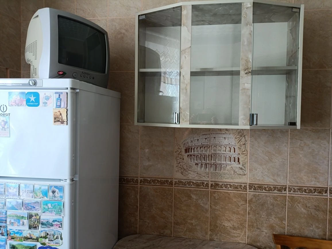 Продам квартиру на Дачному