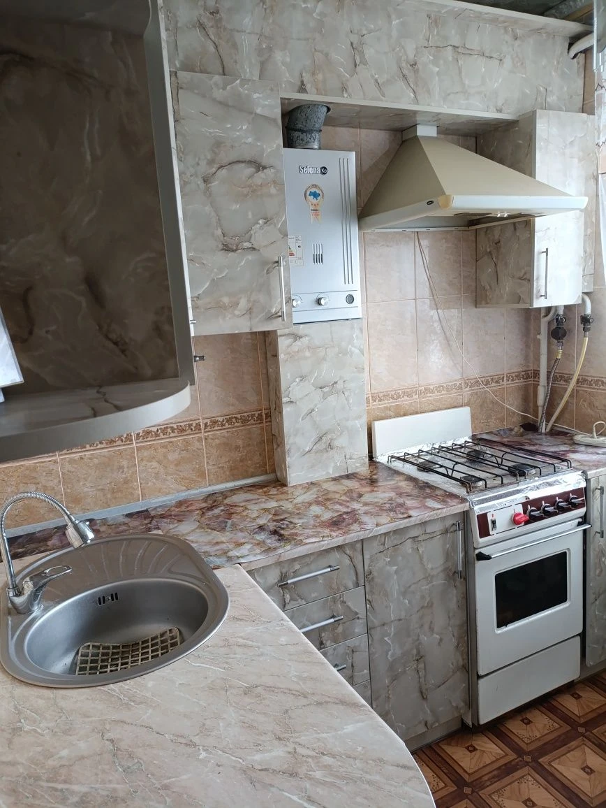 Продам квартиру на Дачному