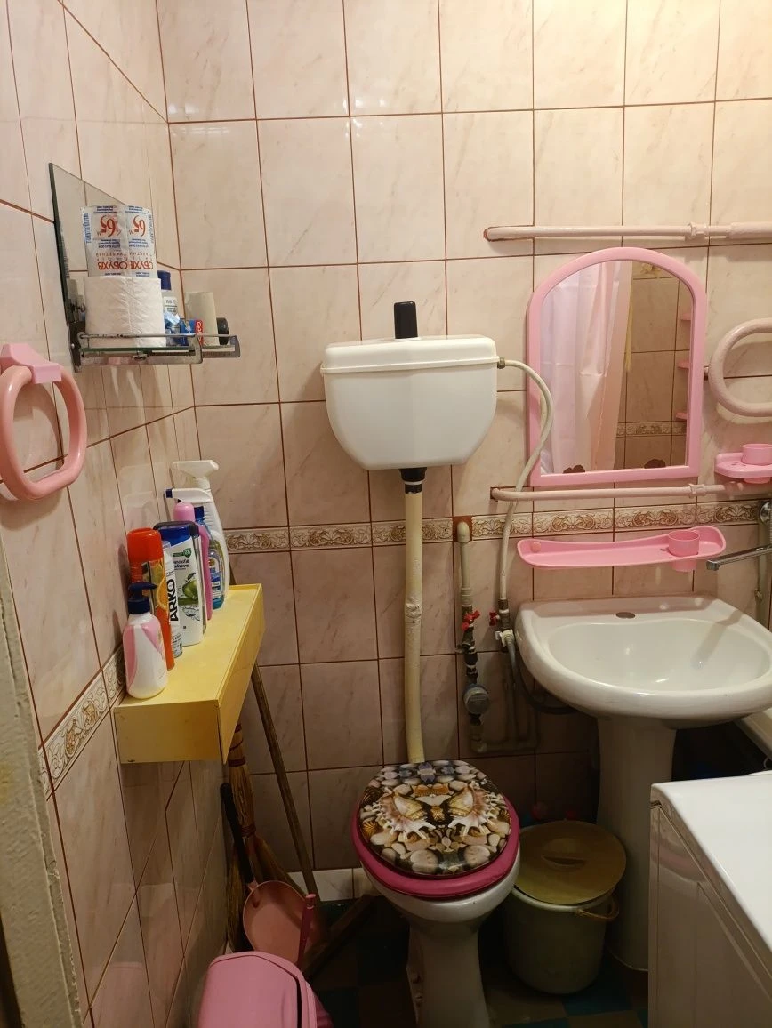 Продам квартиру на Дачному