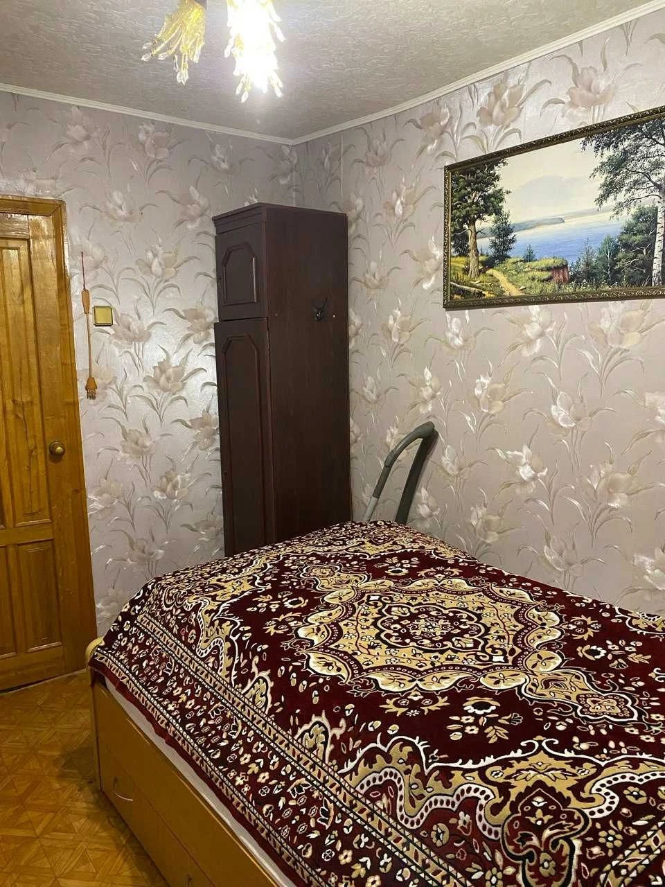 Продам трикімнатну квартиру