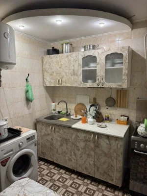 Продам 3 кімнатну квартиру