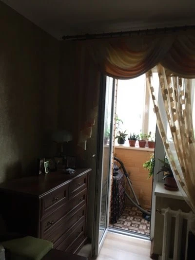 Продається трикімнатна квартира м.Охтирка, вул. ПЕРЕМОГИ 6,С