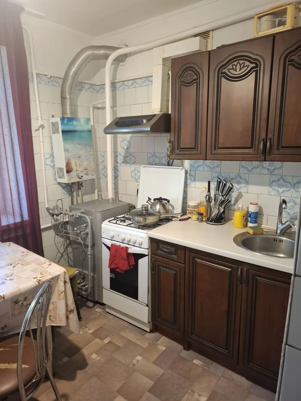 Продам двокімнатну квартиру