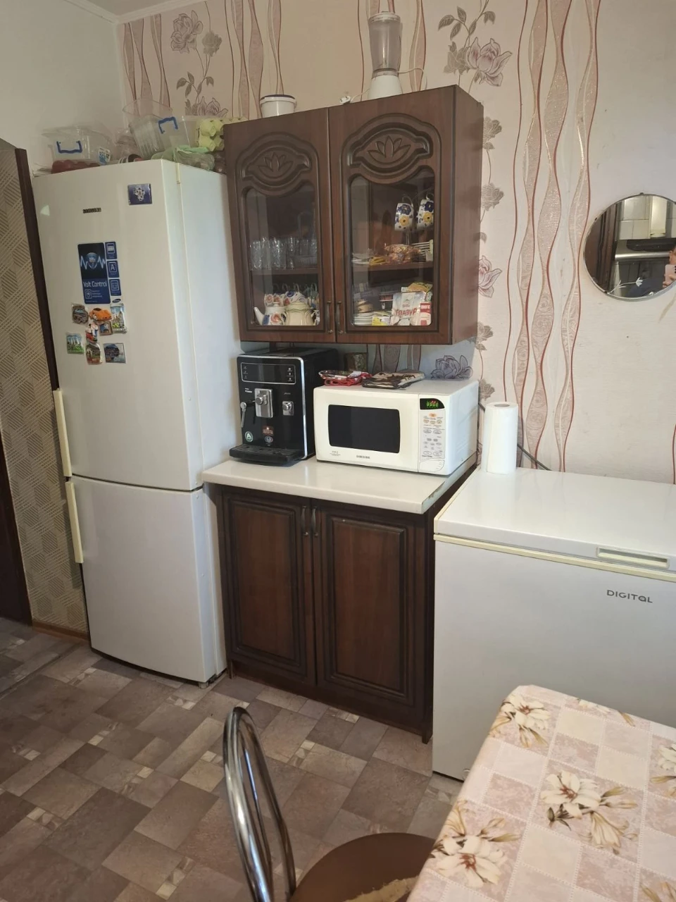 Продам двокімнатну квартиру