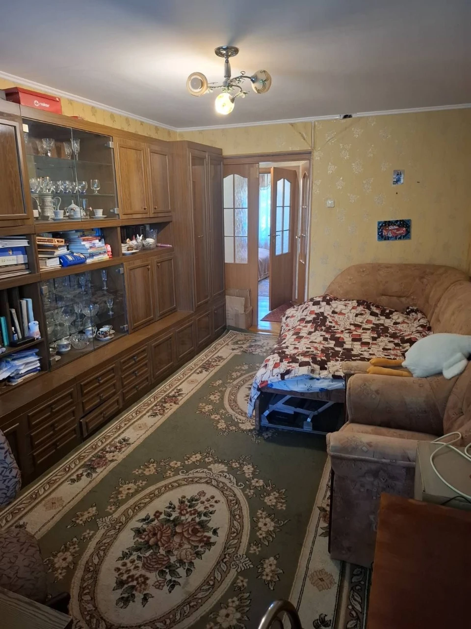 Продам двокімнатну квартиру