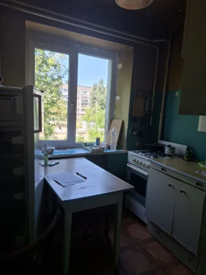 Продається 2-кімнатна квартира.