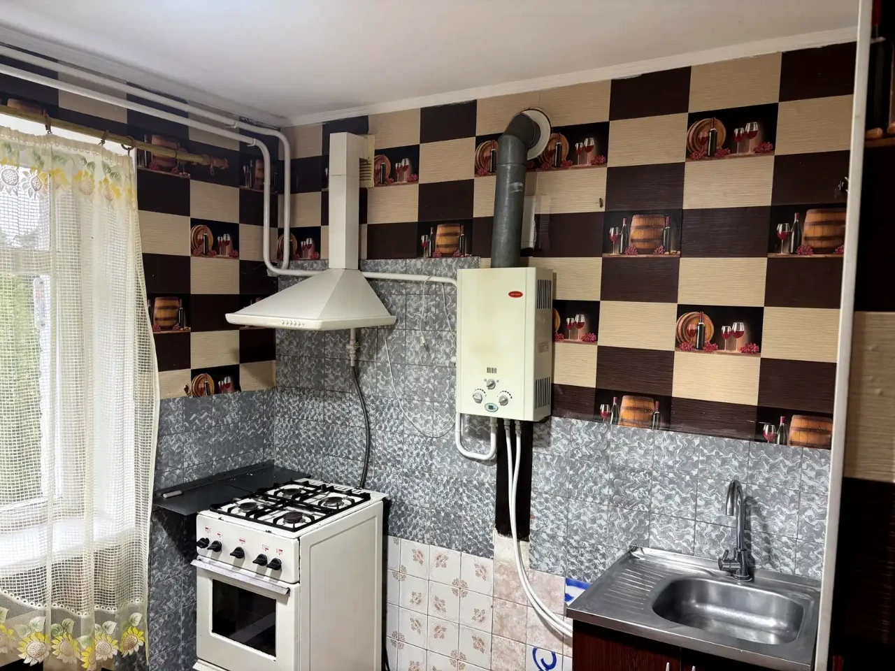 Продаж квартири 2-кімн. 49.4 м² 2/2 пов.