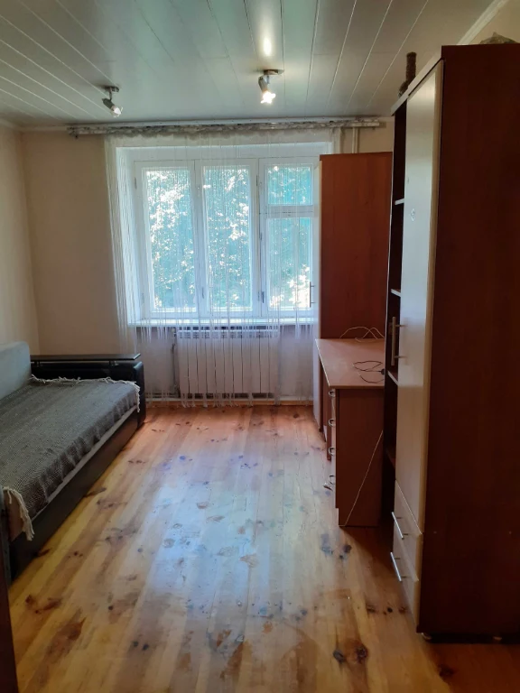 Продаж 2-кімнатної квартири в місті Ромни