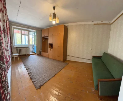 Продаж 3-кімнатної квартири 62 м² у Ромнах, вул. Соборна
