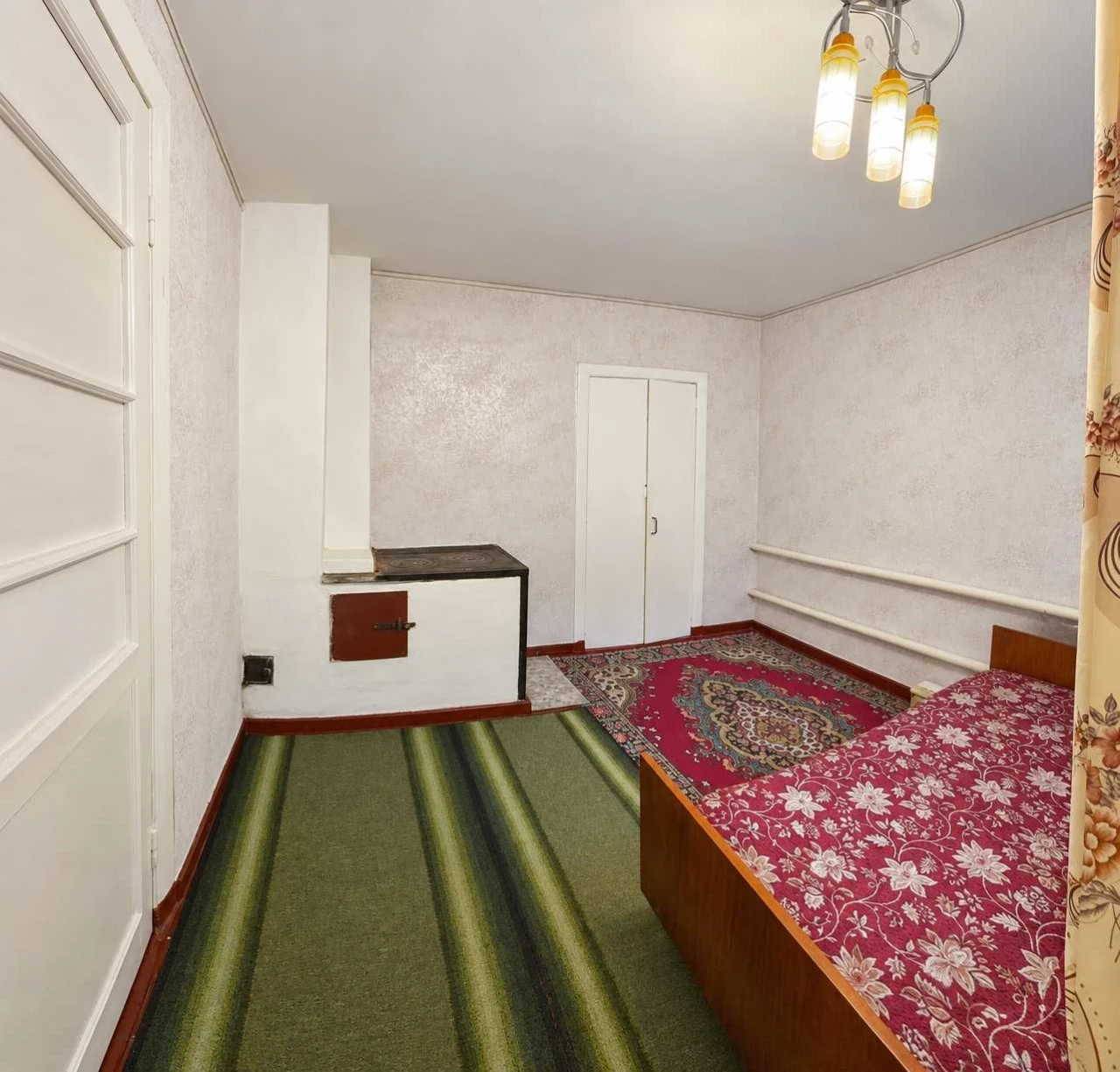 Продаж 2-кімнатної квартири в центрі Ромен, 41,6 м²