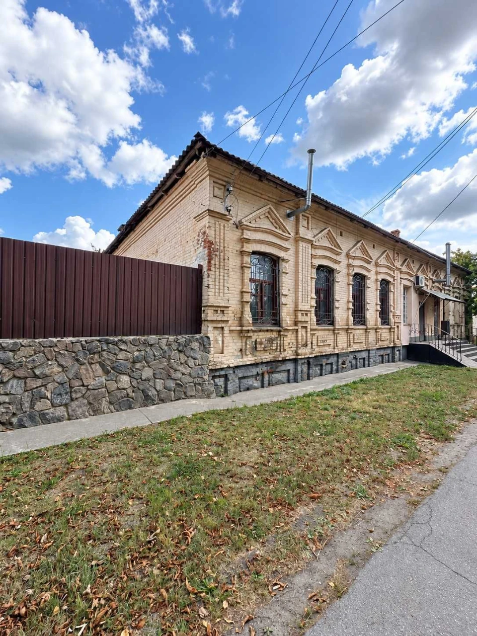 Продається квартира 58 м² з трьома типами опалення