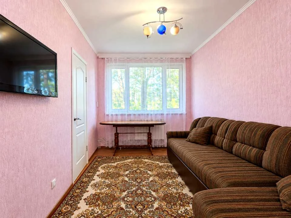 Квартира. Ромни, 9 Травня