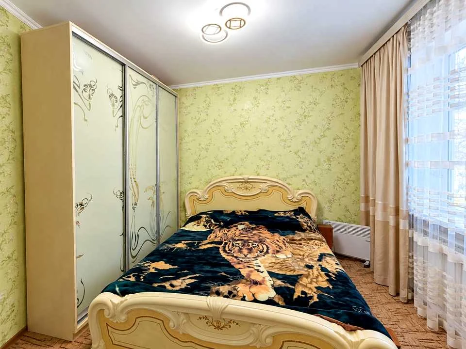 Квартира. Ромни, 9 Травня