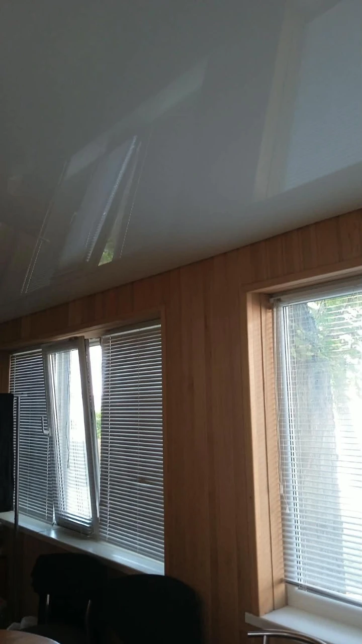 Selling 3-room apartment renovated for residential or business use