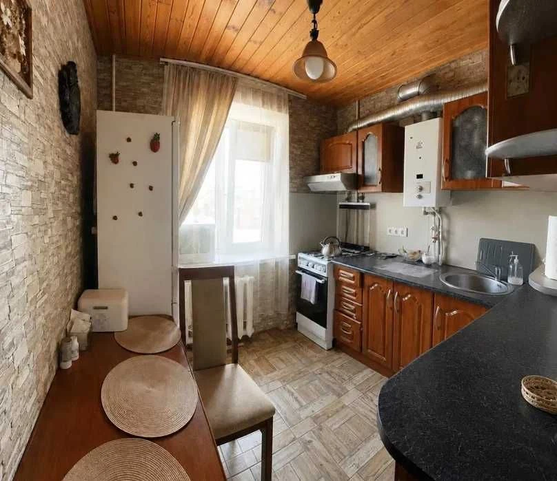 Продається 3-кімнатна квартира площею 55,1 м² в самому центрі