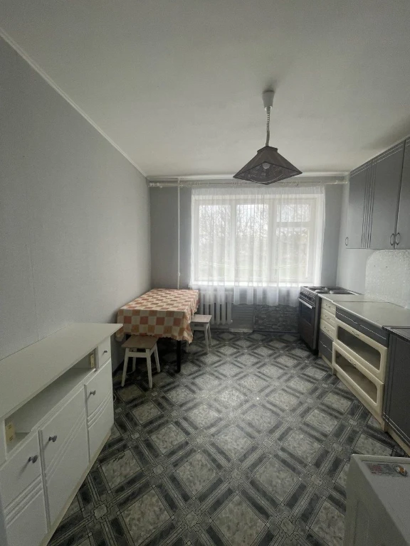 Однокімнатна квартира м.Ромни