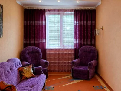 Apartment. Romny, Suburban