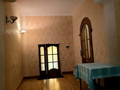 Квартира. Ромни, Шевченка бульв.