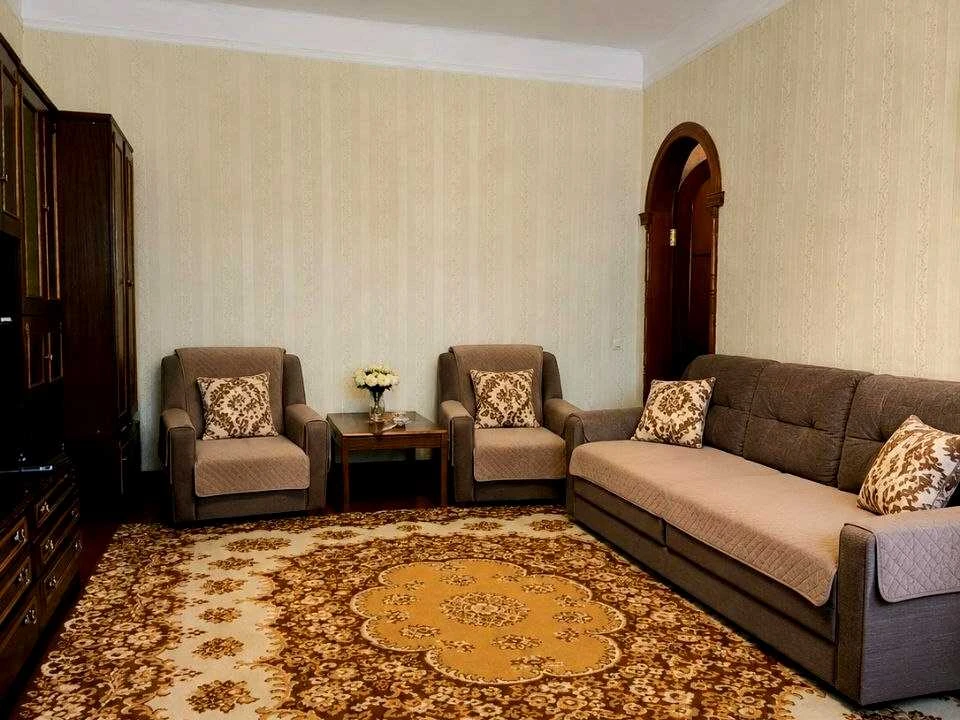 Квартира. Ромни, Шевченка бульв.