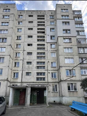 Продається простора 3-кімнатна квартира площею 63,6 м² у місті
