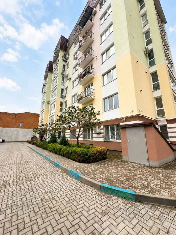 3-кімнатна квартира-студія 109,1 м² | Новобудова | Центр Ром