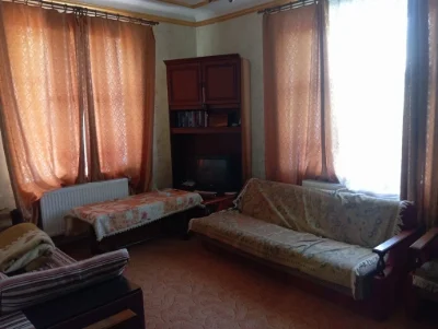Продається 3-кімнатна квартира в центрі