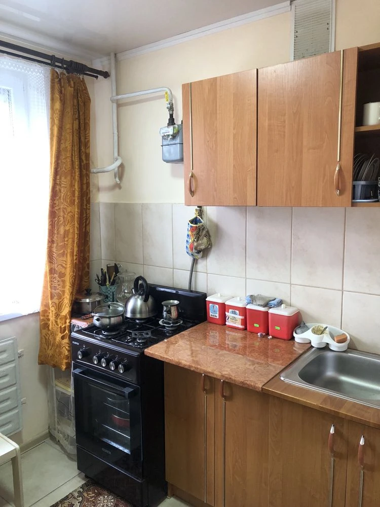 2 кімнатна квартира по вул. В.Чорновола (Горького)