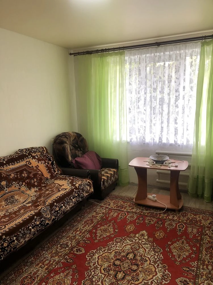 2 кімнатна квартира по вул. В.Чорновола (Горького)
