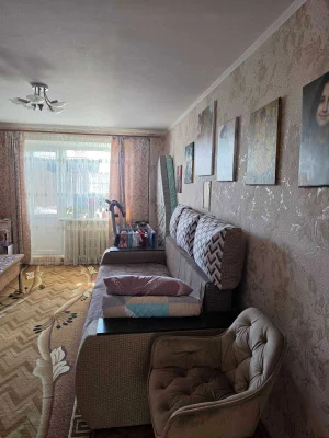 Продам 2-кімнатну квартиру 52 м², 2 поверх, Шостка, Артемівс