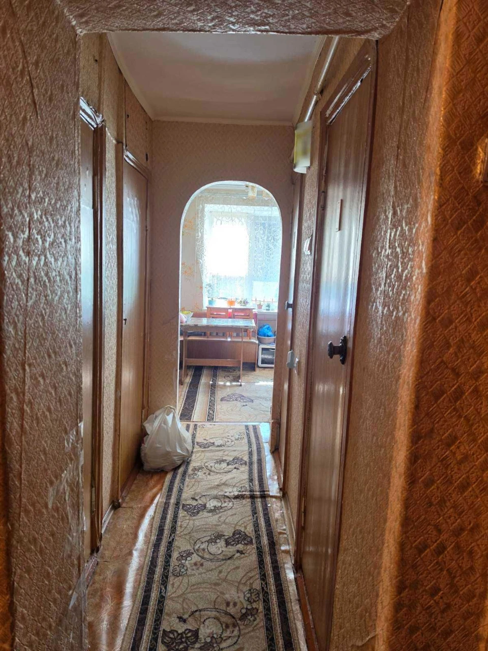 Продам 2-кімнатну квартиру 52 м², 2 поверх, Шостка, Артемівс