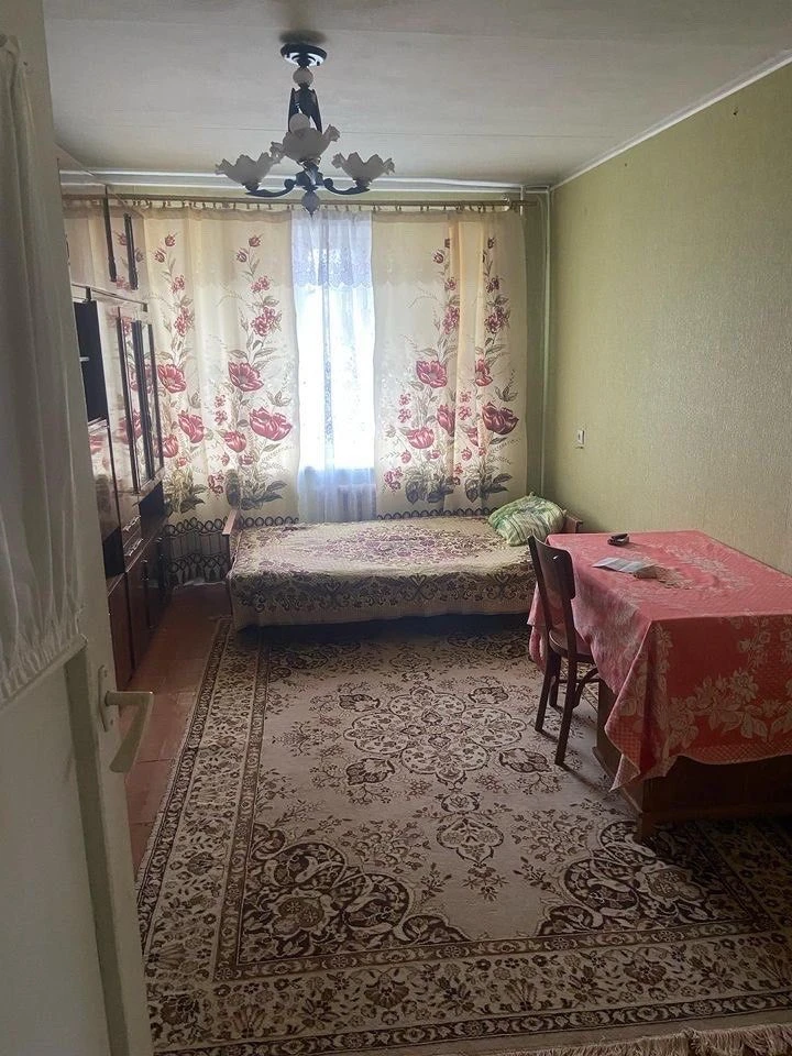 Продаж 2-ох кімнатноі квартири в центрі м.Шостка. Від Власни