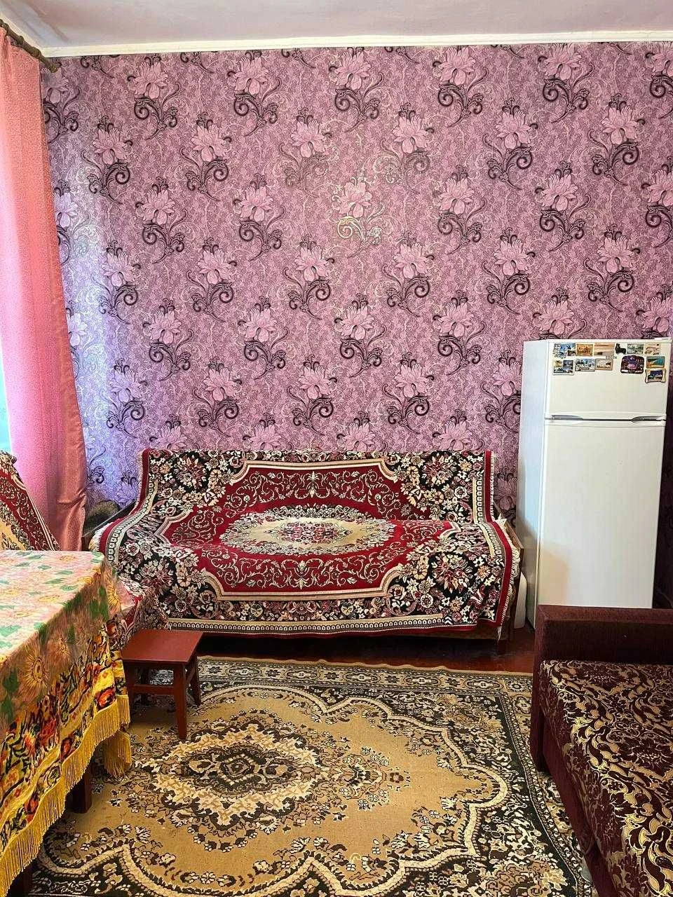 2-кім. квартира з технікою, меблями +сарай з погребом, м. Шо