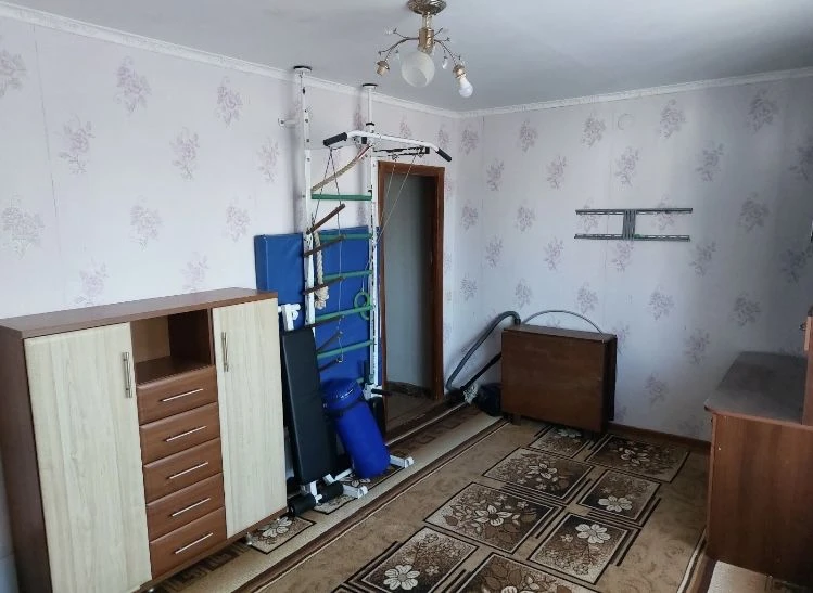 Продається 2 кімнатна квартира в м. Шостка по вул. Шевченка