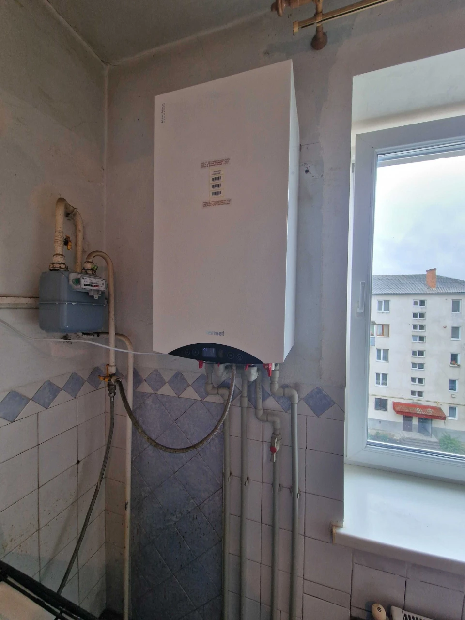 Продаємо 3кімнатну квартиру Бережани