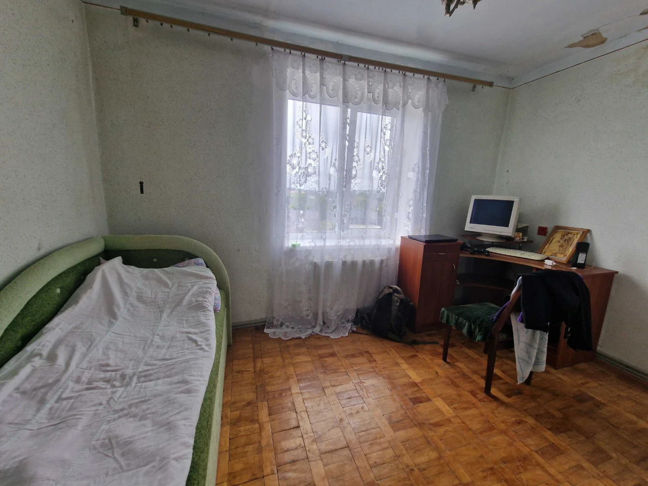 Продаємо 3кімнатну квартиру Бережани