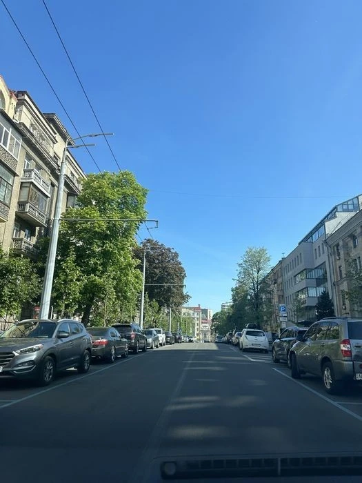Золоті Ворота /Метро Університет Пирогова 5 вікна у двір