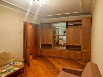 продається квартира площею 90 м.кв. у місті Збараж