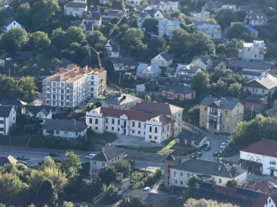 В саму центрі міста якісні квартира від надійного забудовник