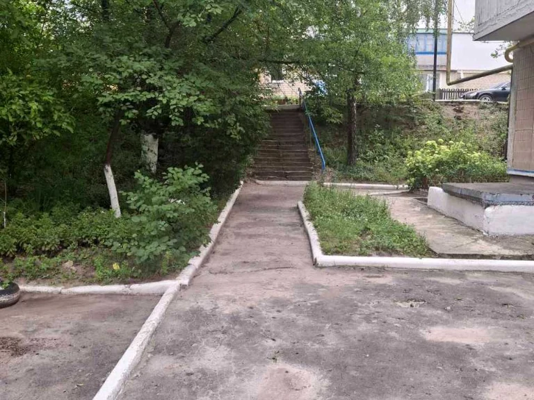 Квартира. Кременець, Захисників України вул. (Льотчиків-Визв
