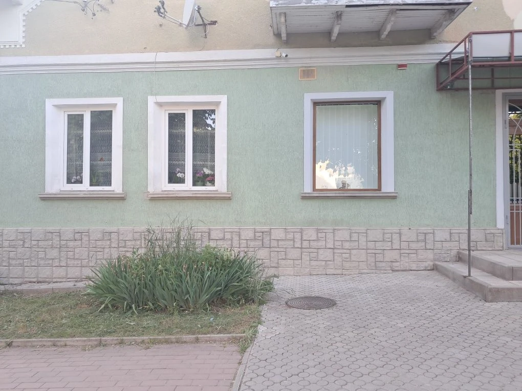 Продам квартиру в центрі селища Підволочиськ