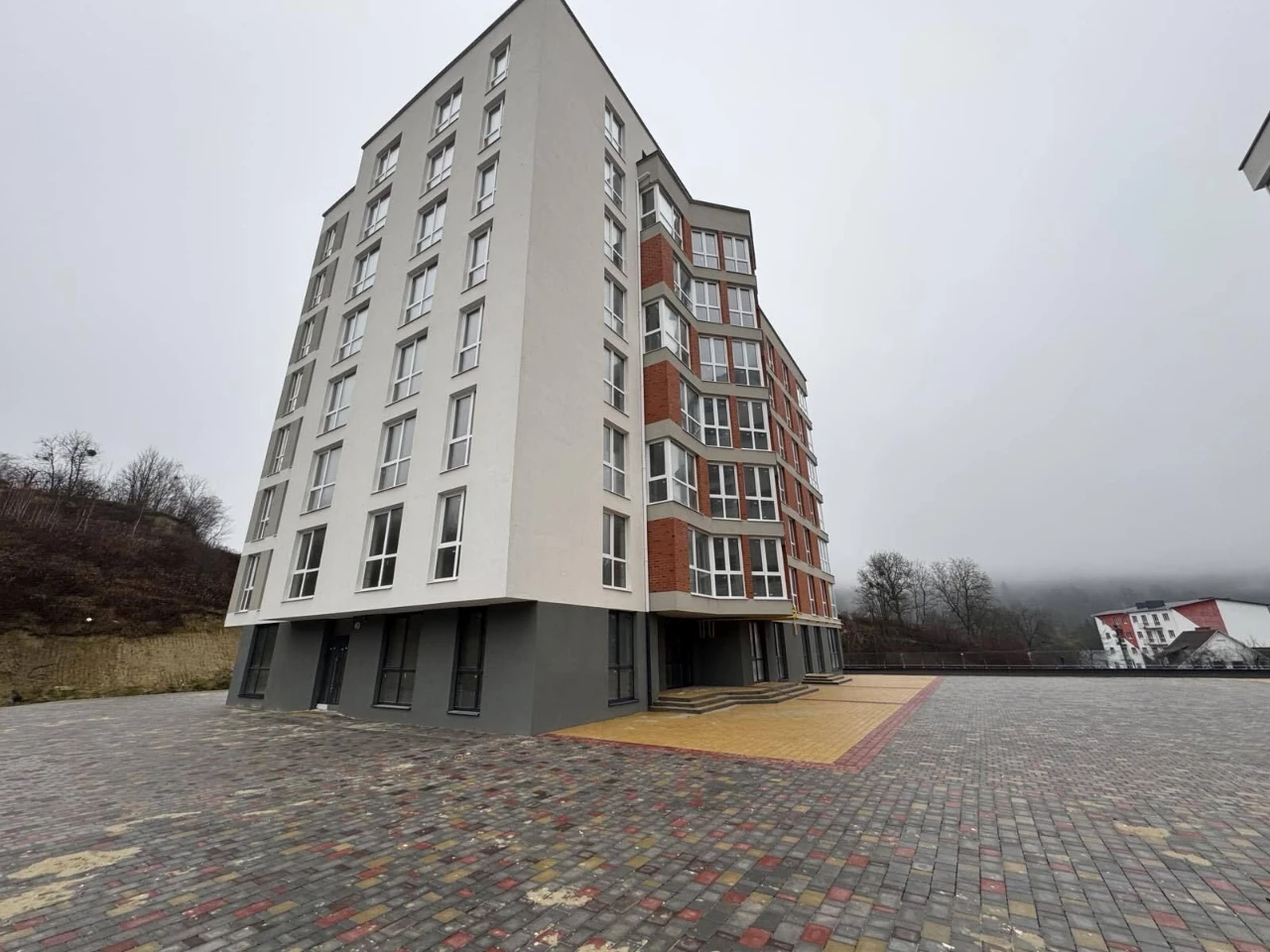 Продаж продаж простора квартира м. Кременець