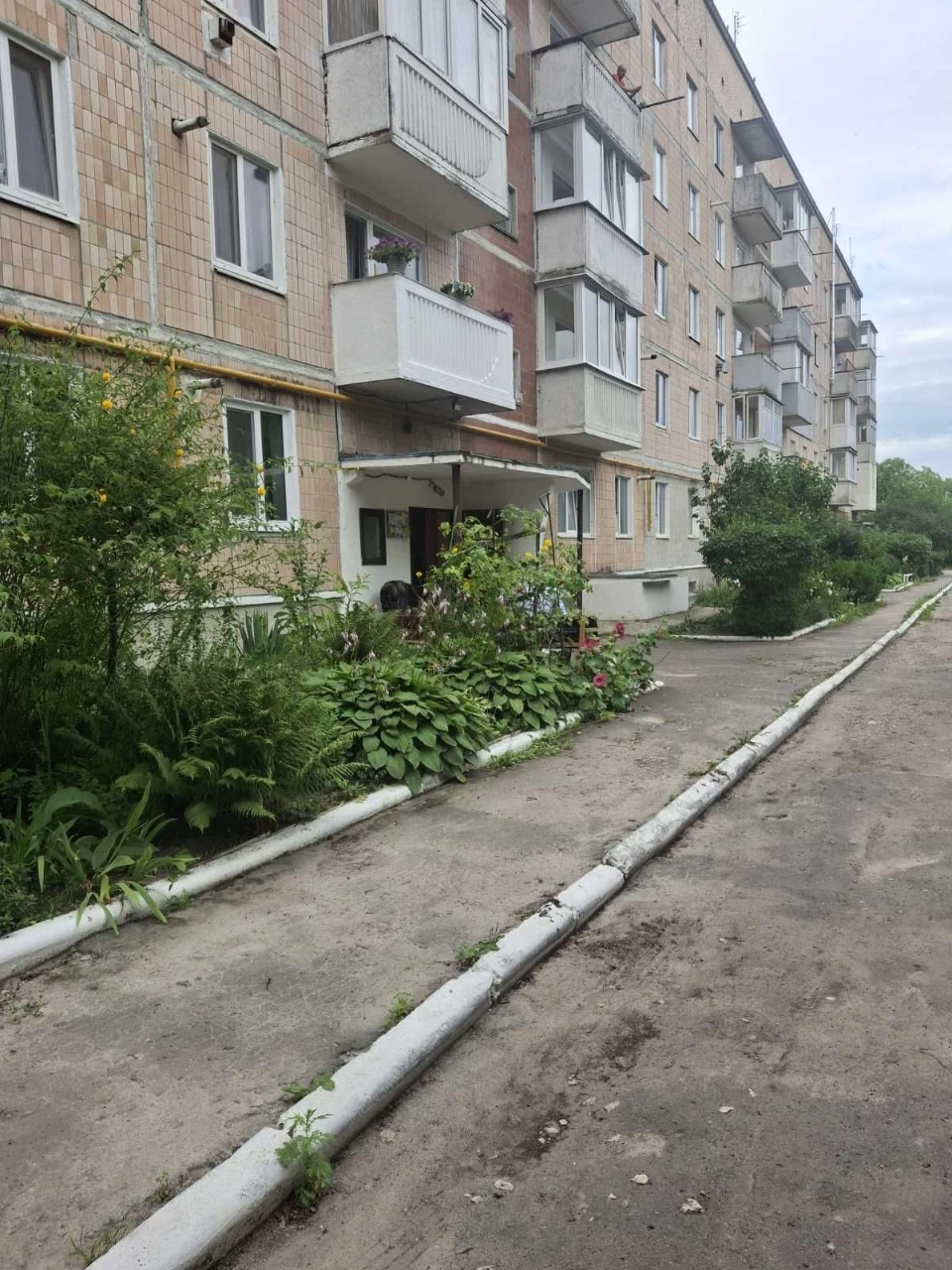 Продаж 3- кімнатної квартири м.Кременець