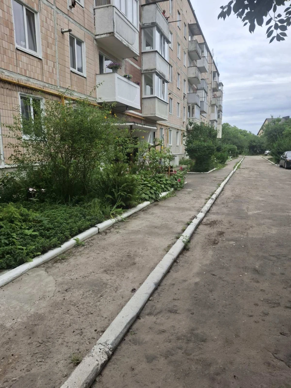 Продаж 3- кімнатної квартири м.Кременець