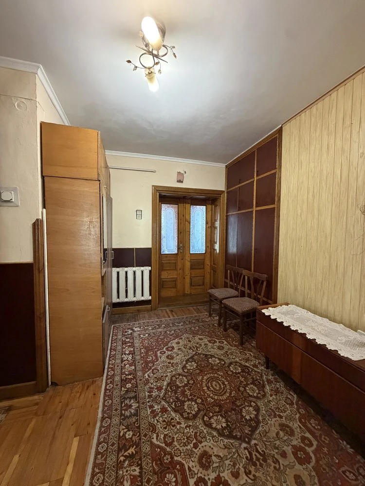 Продається квартира
