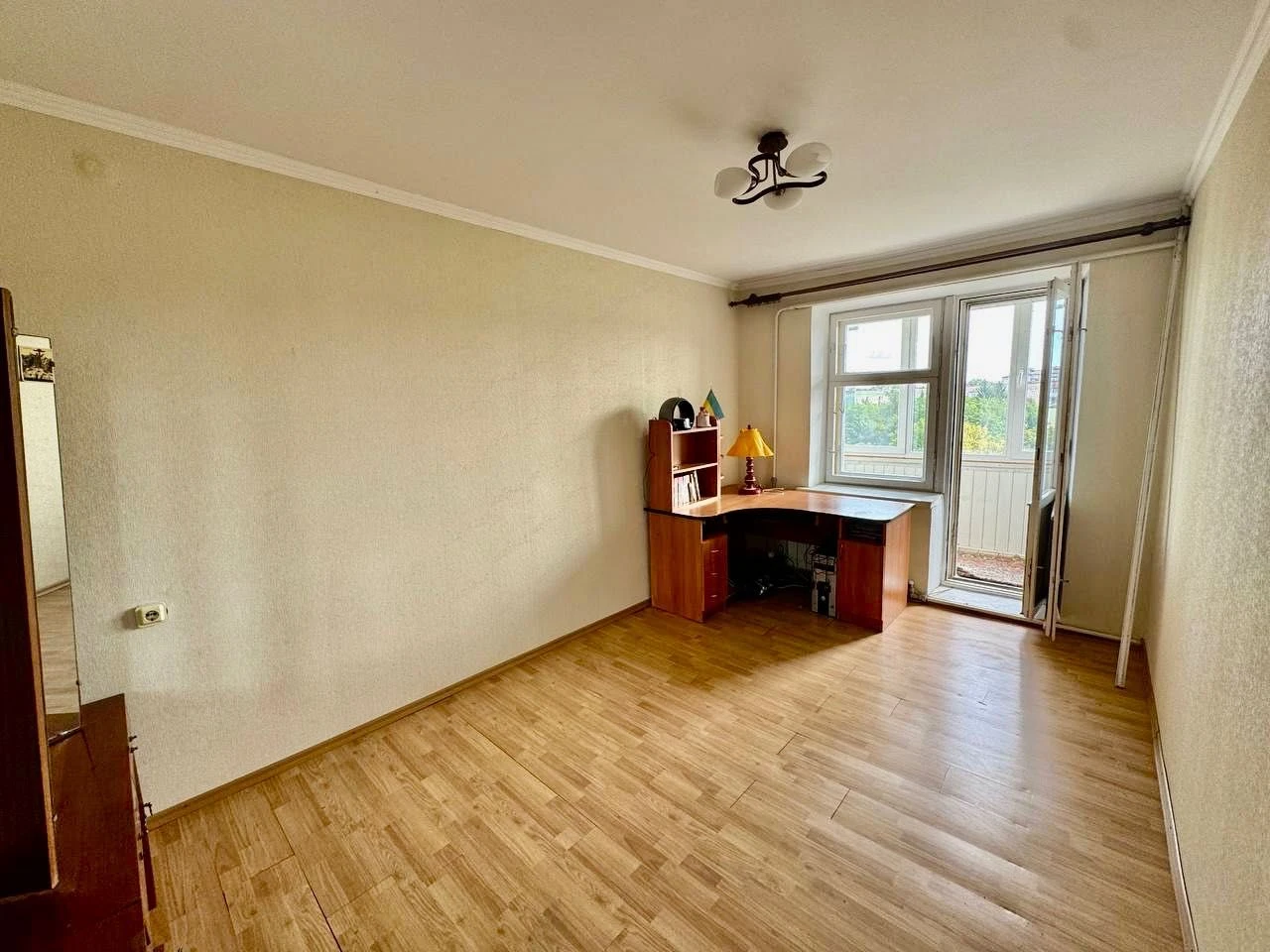 Продається 2 кімнатна квартира, Чортків, вул. Січинського