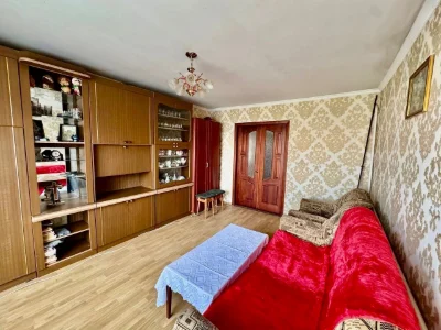 Продається 2 кімнатна квартира, Чортків, вул. Січинського