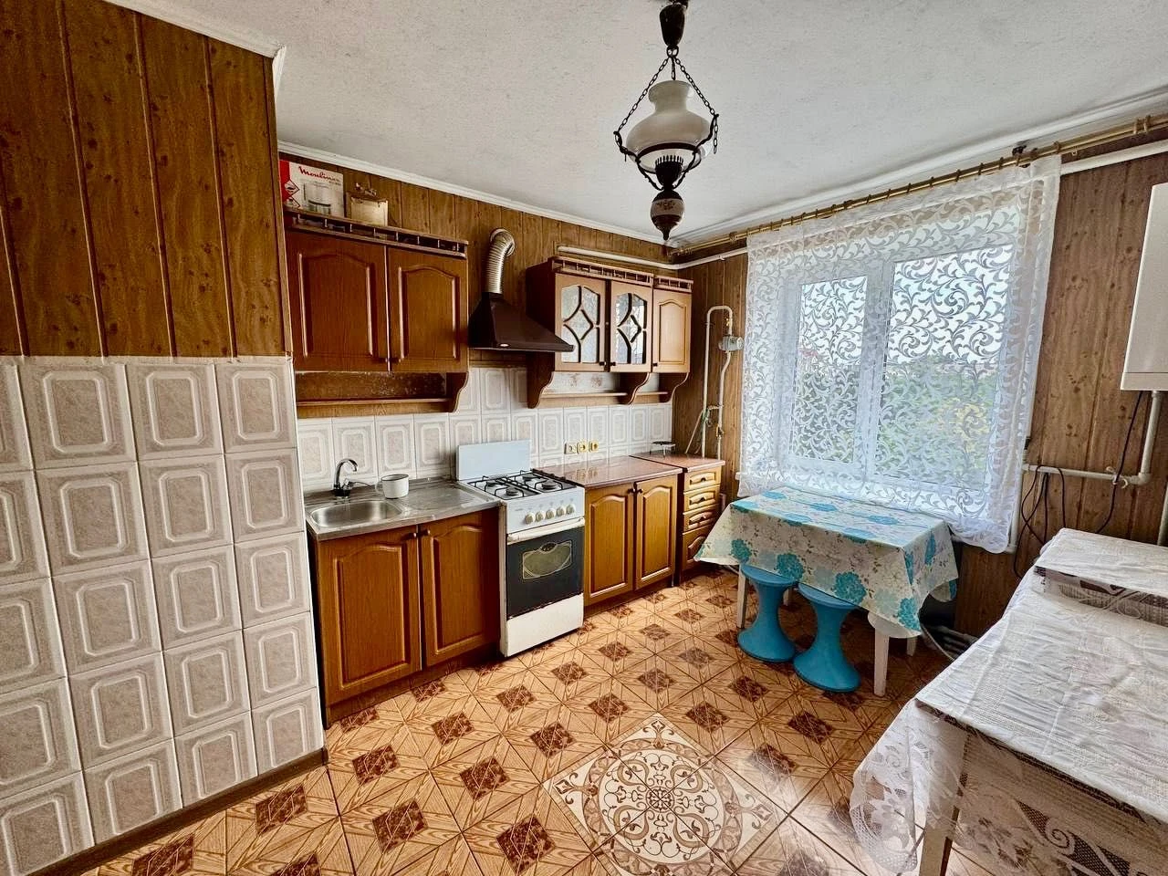 Продається 2 кімнатна квартира, Чортків, вул. Січинського