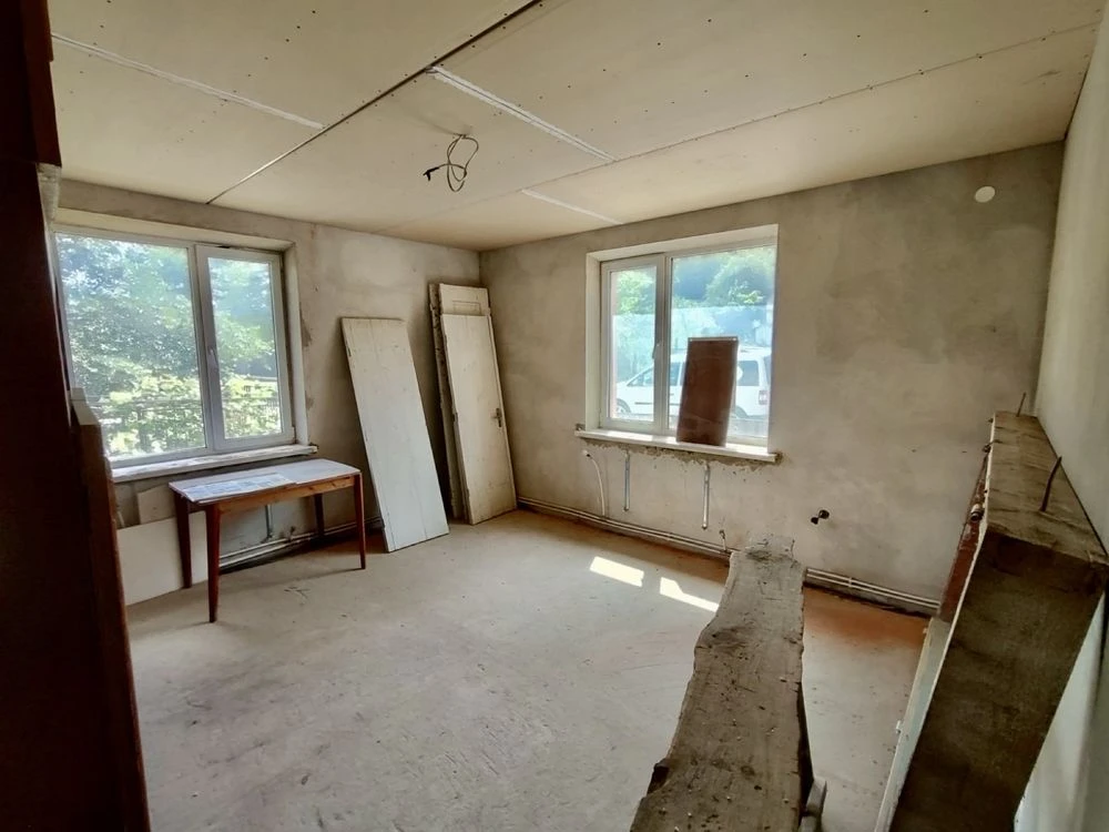 Apartment for sale in a two-story building. Chortkov
