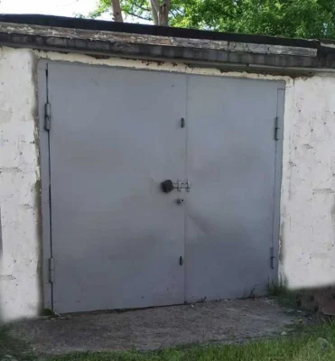 Продам квартиру з індивідуальним опаленням 3 кімнатна 3 пове